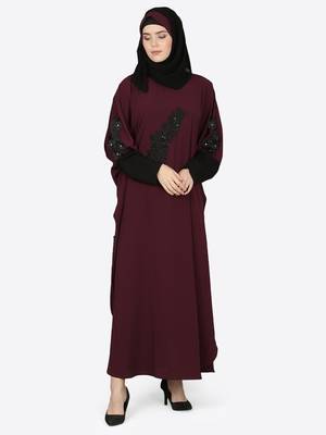 Nazneen Patch Contrast Cuff Wine Kaftan Abaya 1