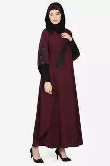 Nazneen Patch Contrast Cuff Wine Kaftan Abaya