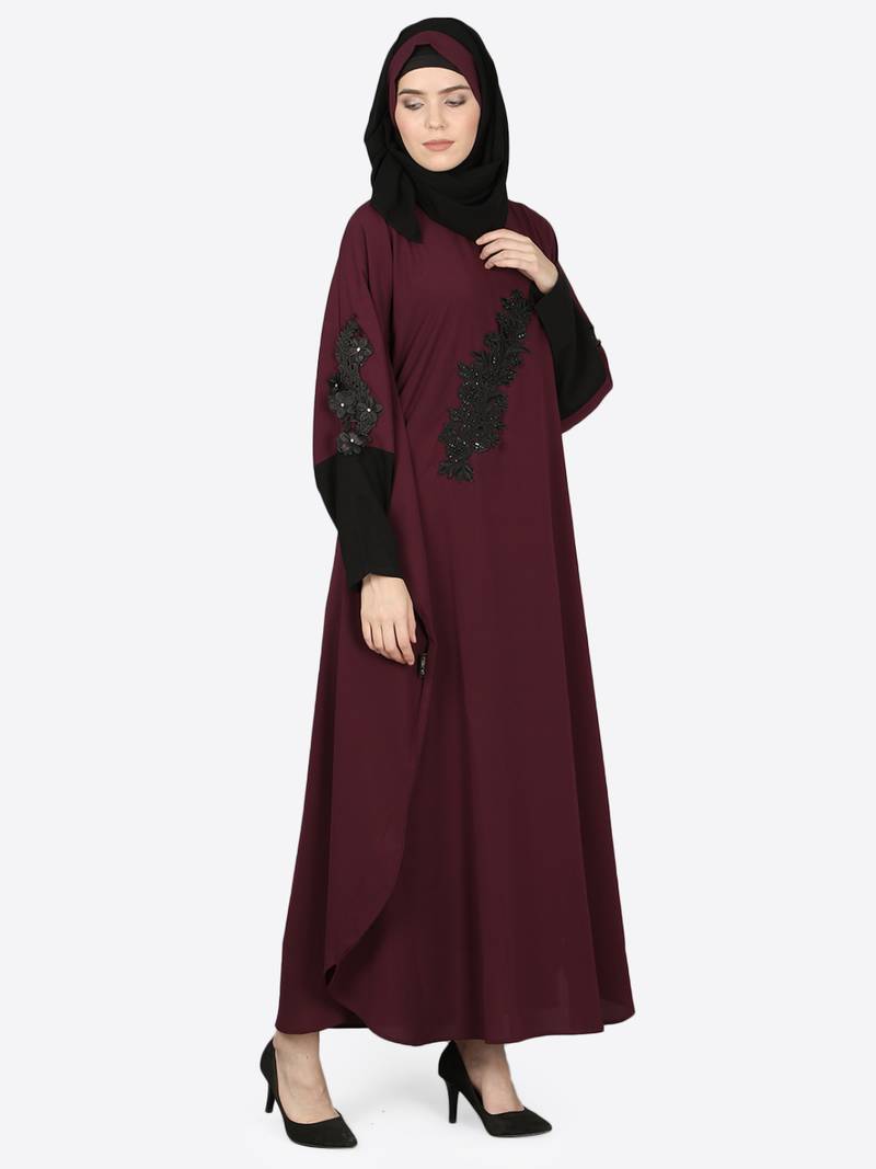 Nazneen Patch Contrast Cuff Wine Kaftan Abaya