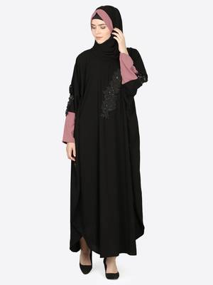 Nazneen Patch Contrst Cuff Black Kaftan 1