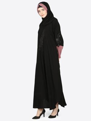 Nazneen Patch Contrst Cuff Black Kaftan 2