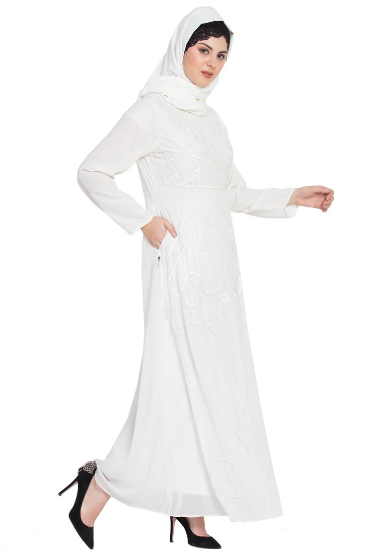 Nazneen Hand Embroidered Off White Wedding Abaya