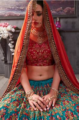 Sea Green Embroidered Silk Semi Stitched bridal lehenga 4