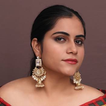 White Necklace Sets 3