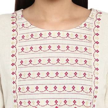White color Straight Foil Print Kurta Palazzo set 5