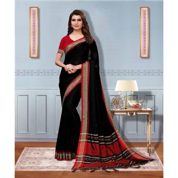 Black bengal handloom linen saree with blouse 2