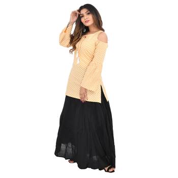 Beige printed cotton cotton-tops 3