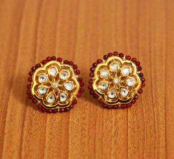 Red Ruby       Studs 1