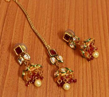 Red Ruby       Jhumkas 1