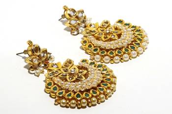 Multicolor pearl earrings 1