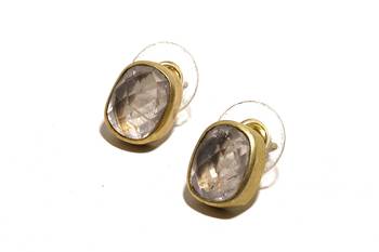 Grey pearl earrings 1