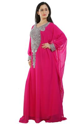 Pink Georgette Embroidered Zari Work Islamic Kaftans 2