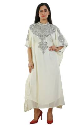 Cream Georgette Embroidered Zari Work Islamic Kaftans 1