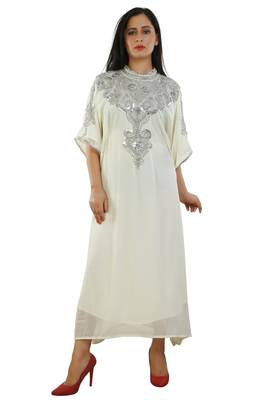 Cream Georgette Embroidered Zari Work Islamic Kaftans 4