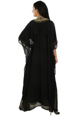 Black Georgette Embroidered Zari Work Islamic Kaftans 4