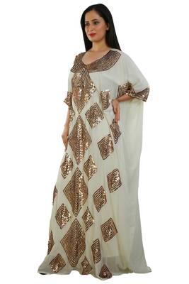 Cream Georgette Embroidered Zari Work Islamic Kaftans 2