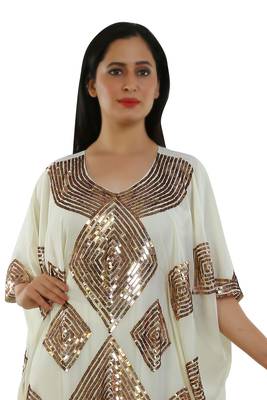 Cream Georgette Embroidered Zari Work Islamic Kaftans 3