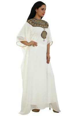 Cream Georgette Embroidered Zari Work Islamic Kaftans 2