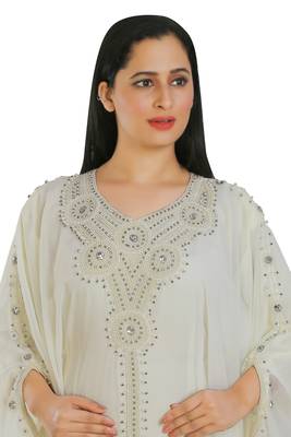 Cream Georgette Embroidered Zari Work Islamic Kaftans 4