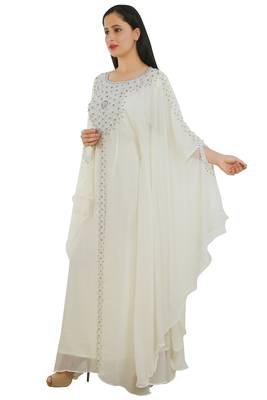 Cream Georgette Embroidered Zari Work Islamic Kaftans 2