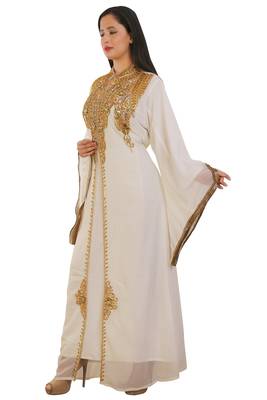 Cream Georgette Embroidered Zari Work Islamic Kaftans 2