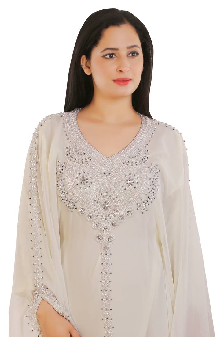 Cream Georgette Embroidered Zari Work Islamic Kaftans