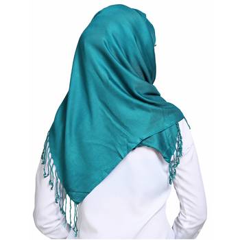 Viscose Turquoise plain hijab 2
