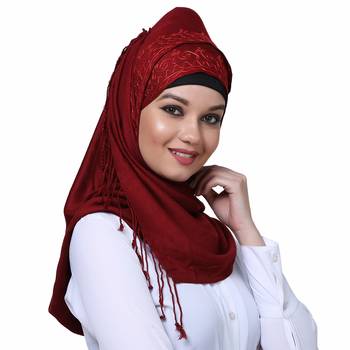 Viscose Red embroidered hijab 3