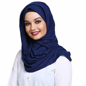 Viscose Blue plain hijab 3