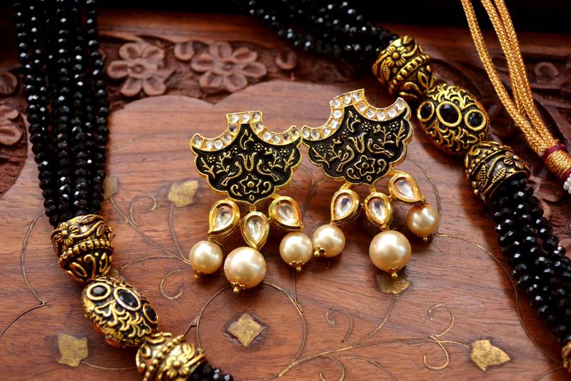 Designer Floral Peacock Meenakari Kundan Studed Onyx Stone Multilayer Necklace Set with Earrings