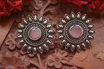 Designer Onyx Stone Silver Plated Oxidised Floral Studs Earrings 3