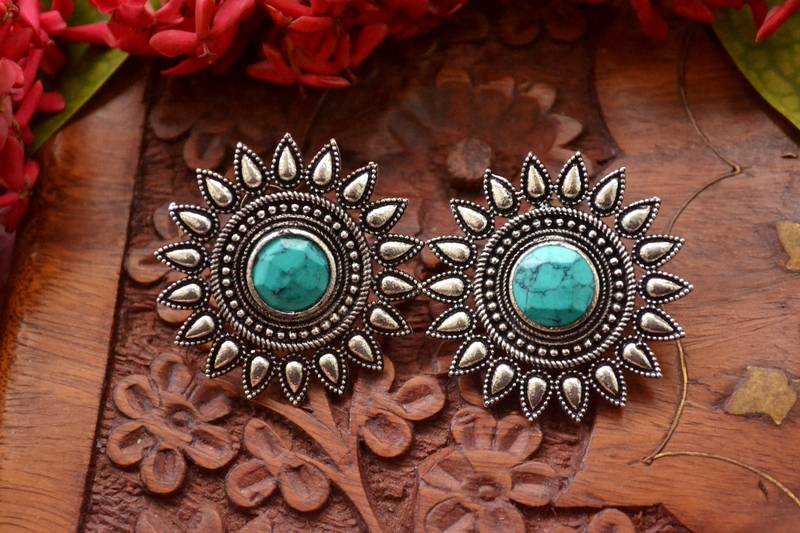 Designer Onyx Stone Silver Plated Oxidised Floral Studs Earrings