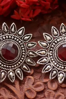 Designer Onyx Stone Silver Plated Oxidised Floral Studs Earrings