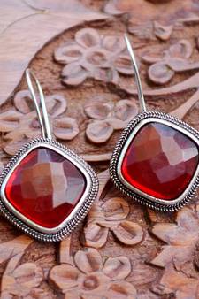 Designer Onyx Stone Silver Plated Oxidised Floral Studs Earrings