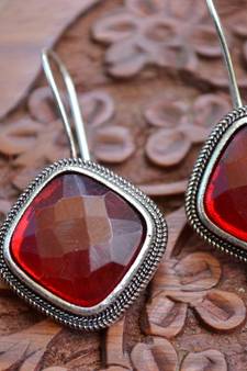 Designer Onyx Stone Silver Plated Oxidised Floral Dangler Earrings