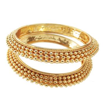 Gold bangle 3
