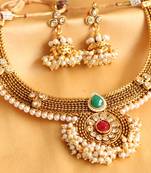 Gorgeous Antique Pearl Kemp Green Choker Necklace Set