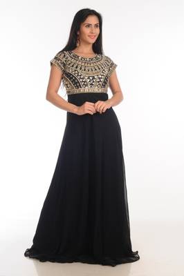 Black georgette embroidered zari work islamic kaftans 1