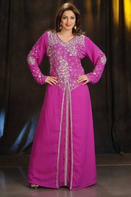Magenta georgette embroidered zari work islamic kaftans 1