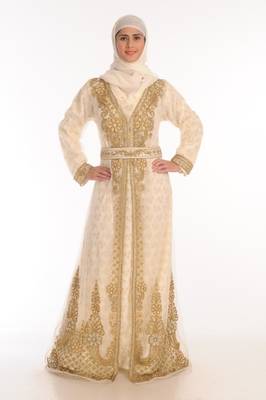 Cream georgette embroidered zari work islamic kaftans 1