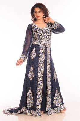Black georgette embroidered zari work islamic kaftans 1
