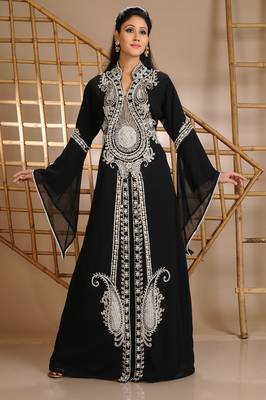 Black georgette embroidered zari work islamic kaftan 1
