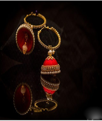 Red earrings 1