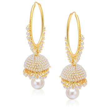 Gold earrings 1