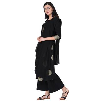 Black color Flared Foil Kurta 4