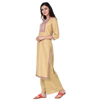 Chiku color Straight Digital Print Kurta Palazzo Set 4