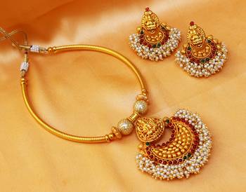 Gorgeous Lakshmi Temple Set 1