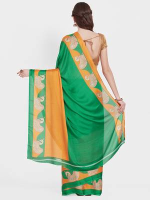 Green printed crepe saree with blouse 3