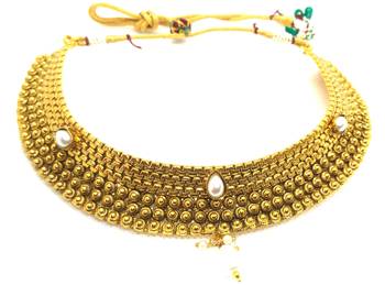 White agate south indian jewellery 3
