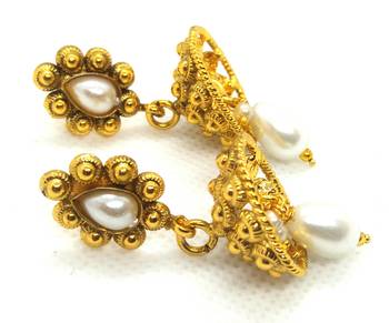 White agate south indian jewellery 4